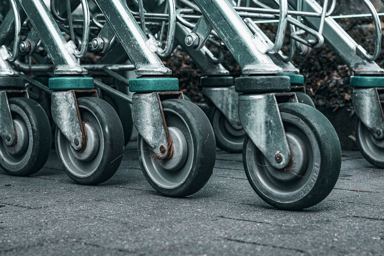 The Best Secondhand Shops for Sustainable Shopping